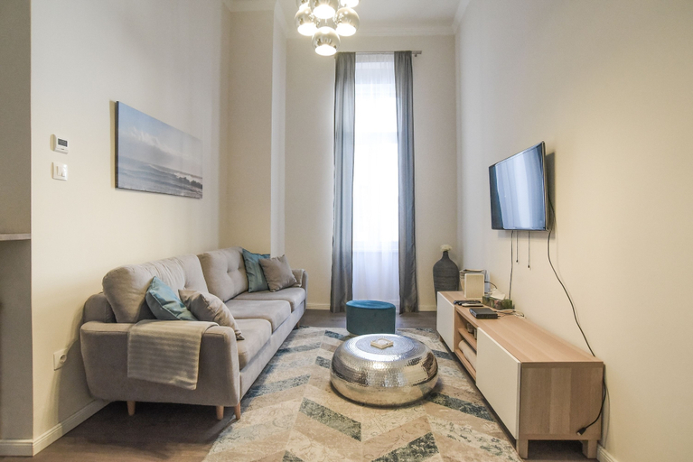 Others 5, Pelicanstay next to Budapest Basillica, Budapesti