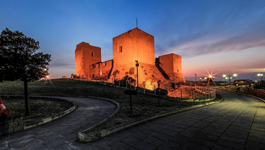 Exterior & Views 2, Aurora, Cagliari
