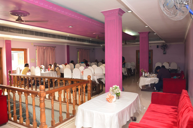 Food & Drinks 3, Hotel Relax, Deoghar