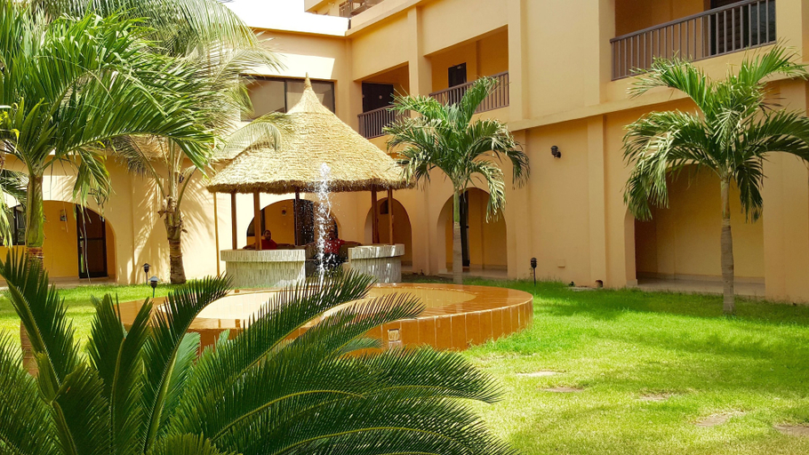 Exterior & Views 2, Hotel La Coccinelle, Bamako
