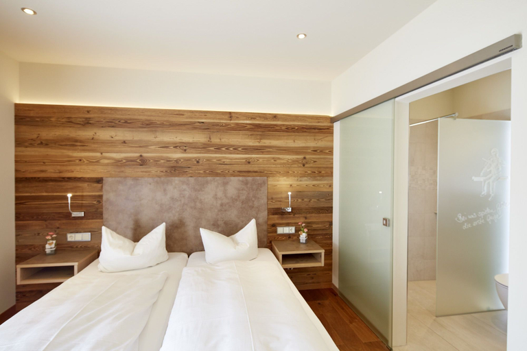 Bedroom 4, Landgasthof Fiedler, Neustadt an der Aisch-Bad Windsheim
