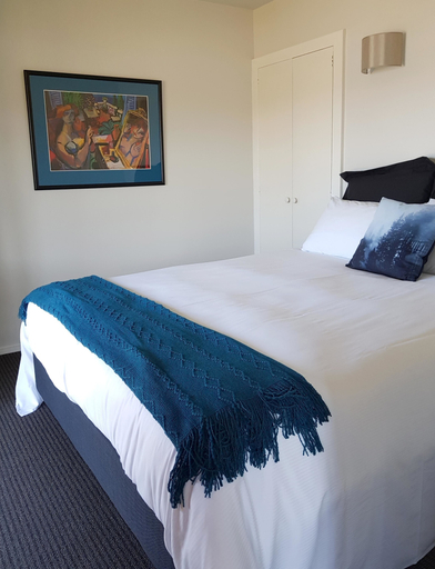Bedroom 3, Duvauchelle Seaside Motel, Christchurch