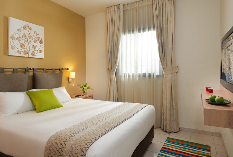 Bedroom 5, Rafael Residence