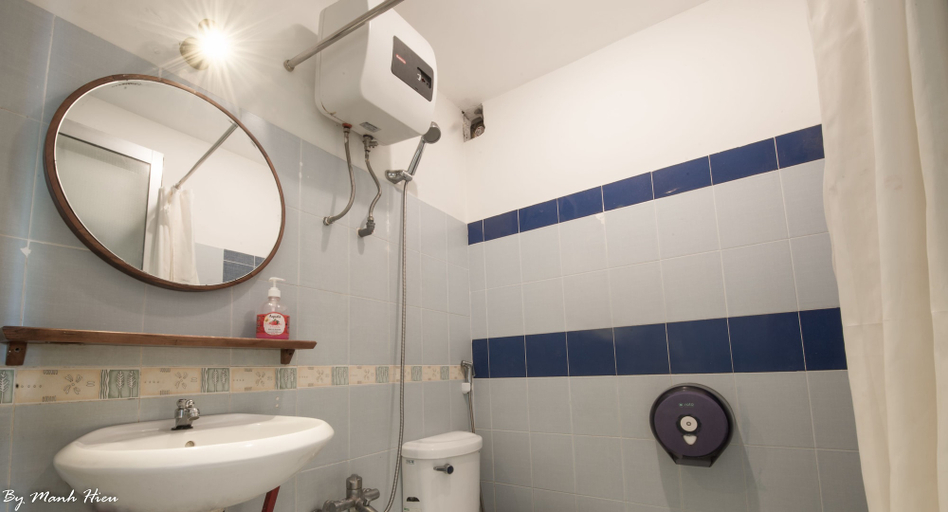 Bathroom, Mojzo Dorm - Hostel, Nha Trang