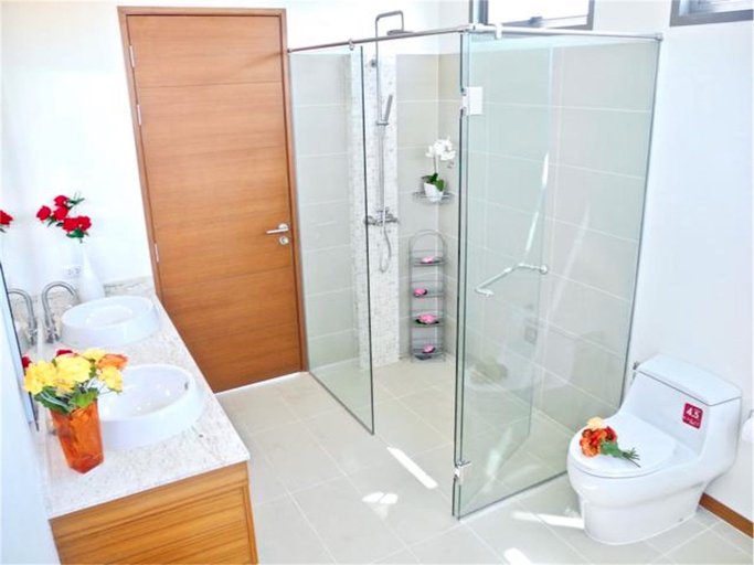 Bathroom 3, Rawai Ka Villa 4 Bedrooms, Phuket Island