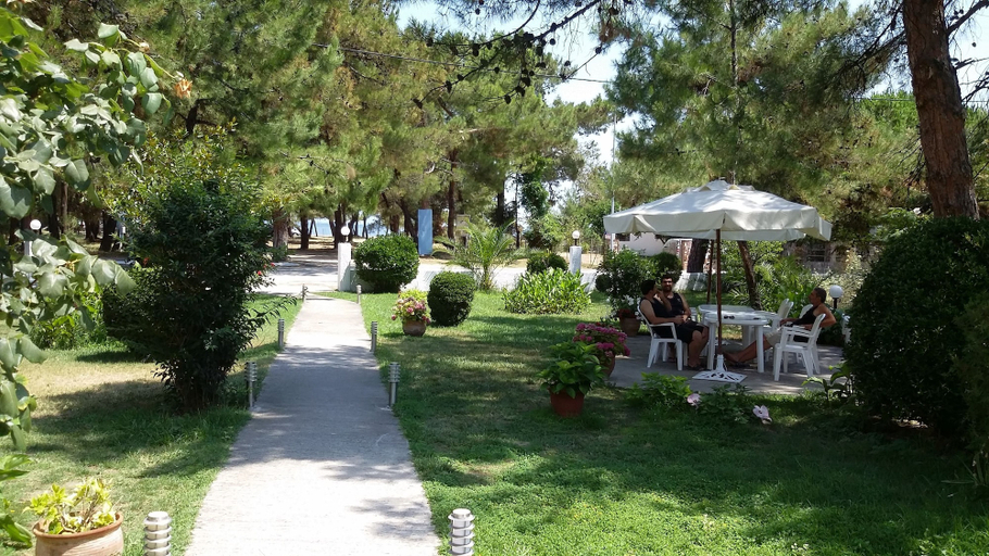 Others 2, Villa Iris, East Macedonia and Thrace