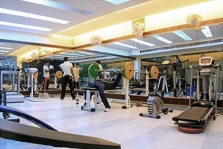 Others 5, Eqbal Inn, Patiala