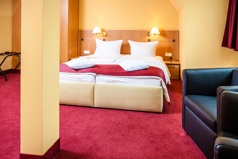 Bedroom 3, Spa Hotel Amsee, Mecklenburgische Seenplatte