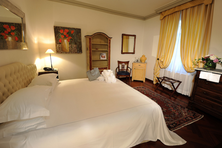 Bedroom 4, Hotel Villa Beccaris, Cuneo