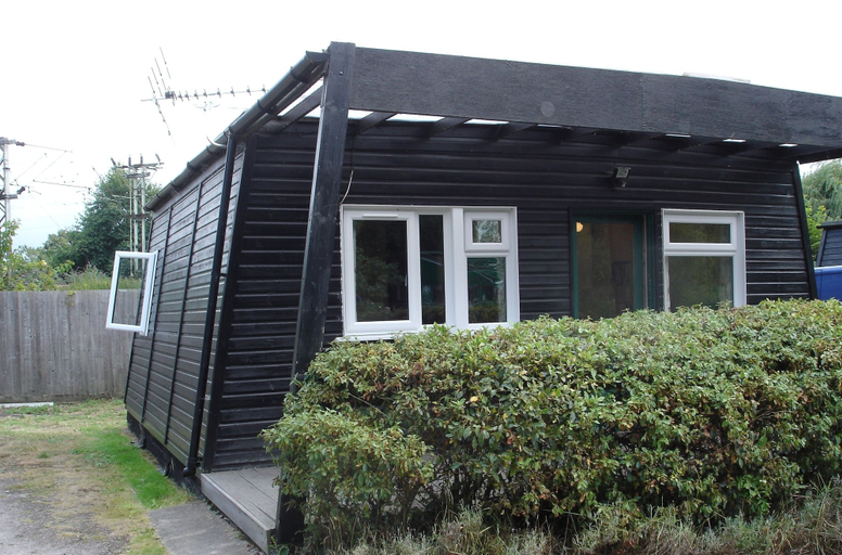 Exterior & Views 2, Broxbourne Riverside Chalets, Hertfordshire