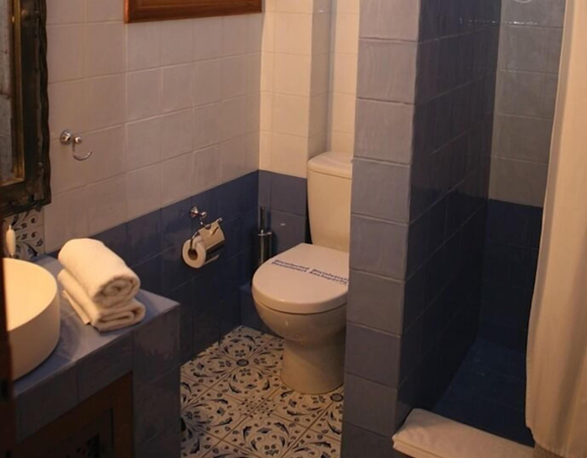 Bathroom 4, Roes Suites, Central Macedonia
