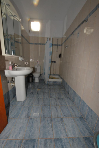 Bathroom 5, Studios Kostas & Despina, East Macedonia and Thrace