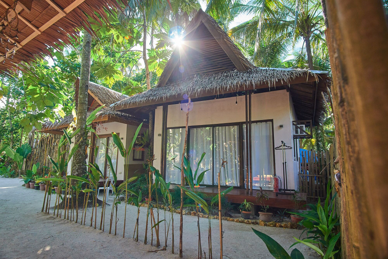 Exterior & Views 2, Higala Hostel Siargao, General Luna