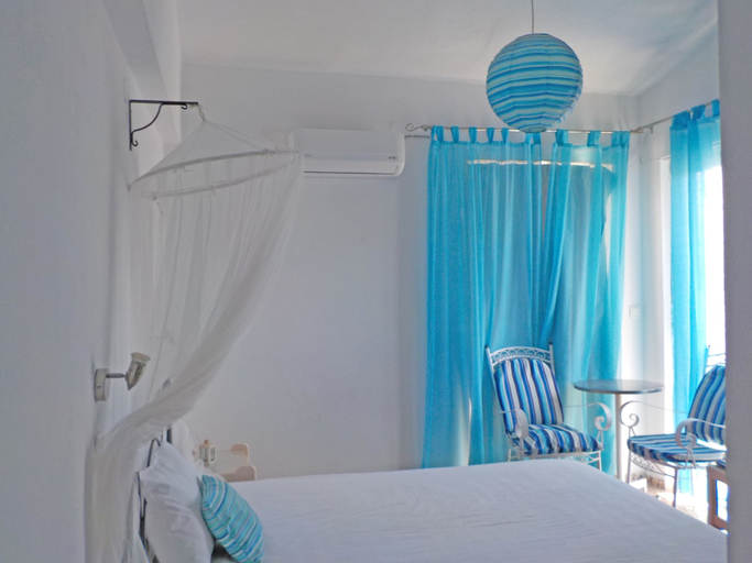 Bedroom 3, Vivian Studios, South Aegean