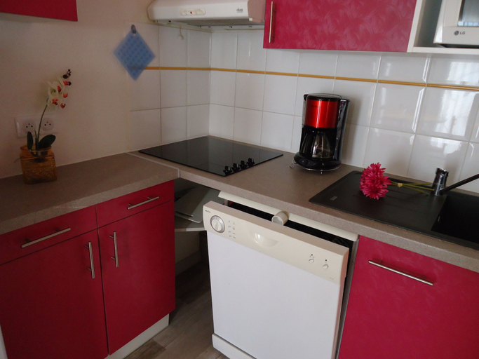 Others 5, Residences de Bougainville, Charente-Maritime