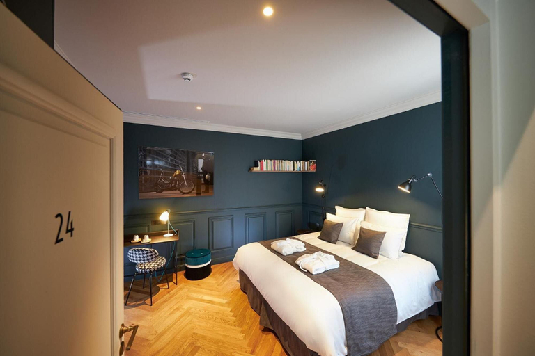 Bedroom 3, Hôtel Victoria, Drôme