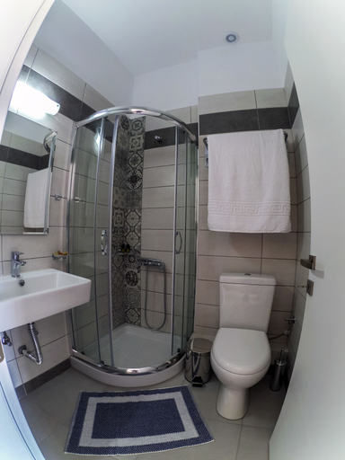 Bathroom 3, Castell hotel, Crete