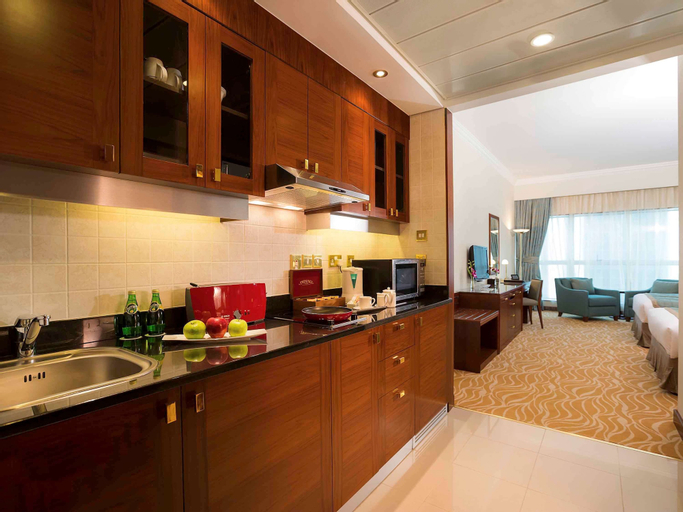 Dining Room 7