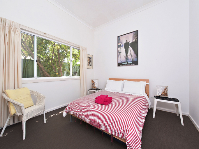Bedroom 3, Shoal Bay Riggers, Port Stephens