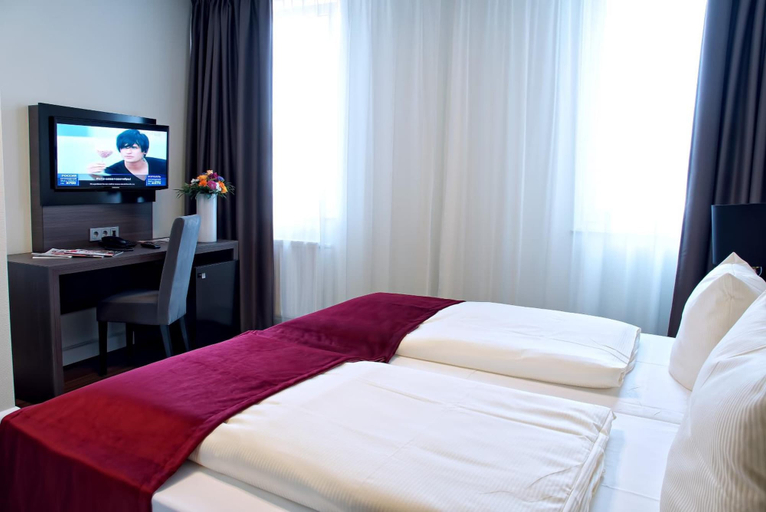 Bedroom 3, Milbor Hotel, Main-Taunus-Kreis