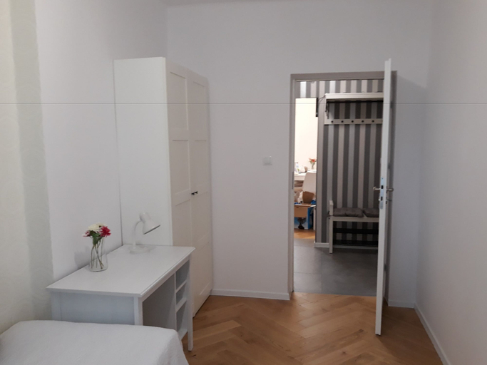 Bedroom 2, 2 Bedroom City Center Apartment, Katowice City