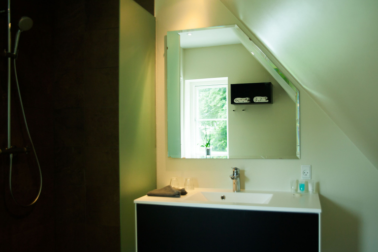 Bathroom 5, Hotel BramslevGaard, Mariagerfjord