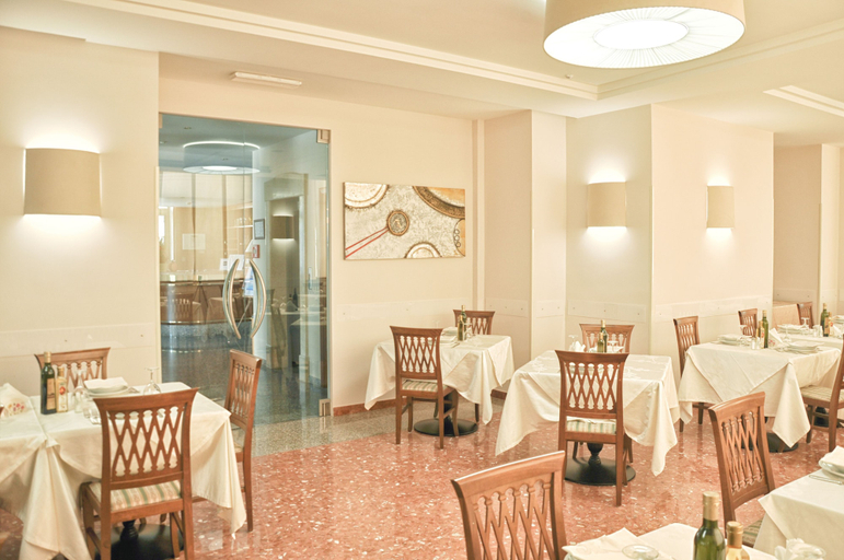 Food & Drinks 5, Hotel dei Pini, Frosinone