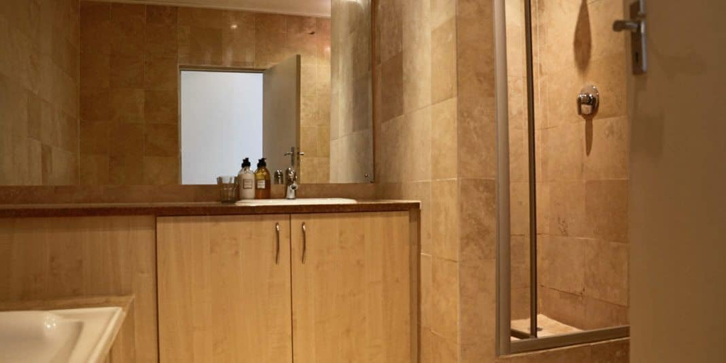 Bathroom, Dunkeld Village, City of Cape Town
