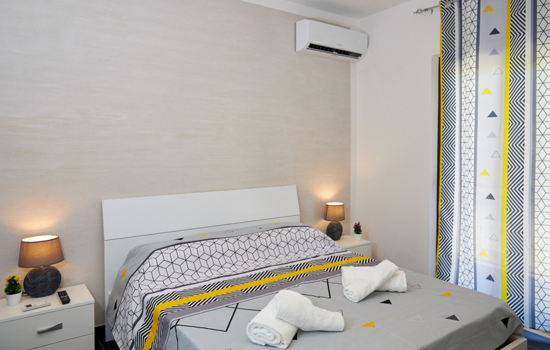 Bedroom 2, Cilentia B&B, Salerno