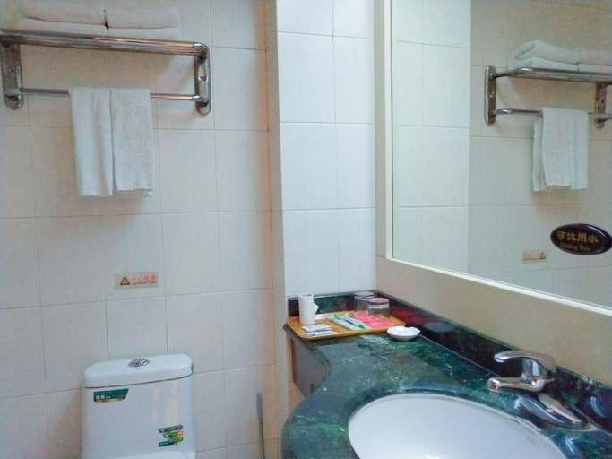 Bathroom, Dalian Venus Apartment, Dalian
