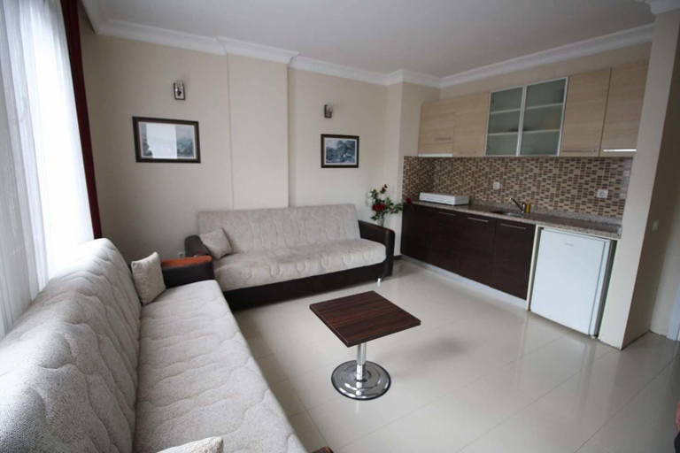 Others 5, Veli's Suit, Marmara
