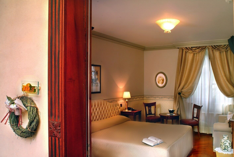 Bedroom 4, Hotel Villa Beccaris, Cuneo