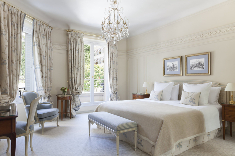 Bedroom 4, Le Bristol Paris - Oetker Hotels, Paris