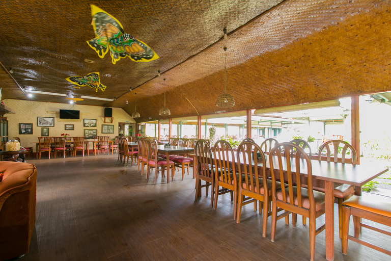 Food & Drinks, OYO 1924 Hotel Rafflesia, Sukabumi