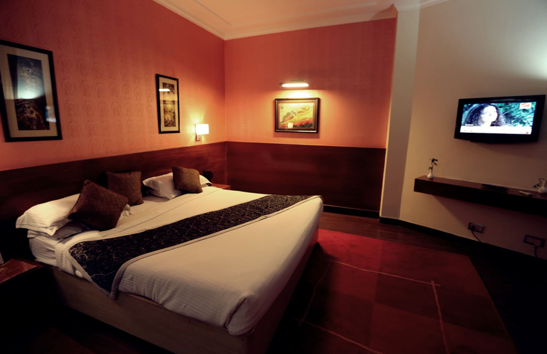 Bedroom 3, Hotel Devi Grand, Reasi