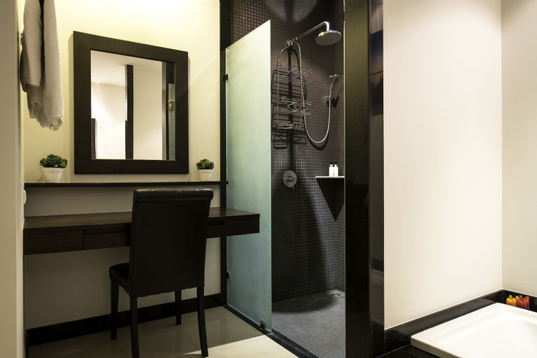Bathroom 3, Comfortable 2br Pool Villa NaiHarn, Phuket Island