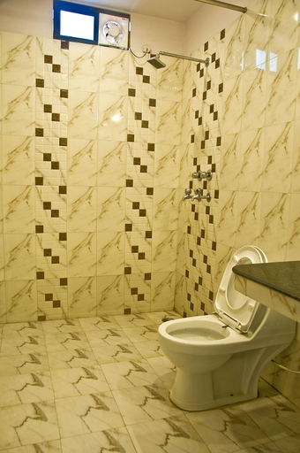 Bathroom, Hotel Konark, Jaipur