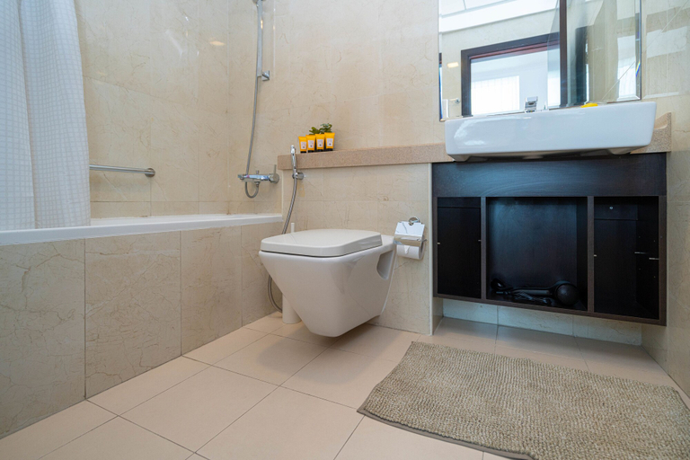 Bathroom 3, FantaStay Botanica Towers, Dubai