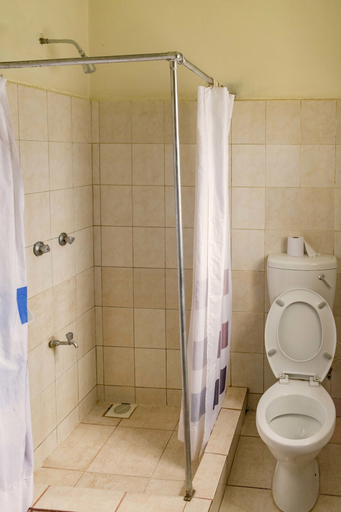 Bathroom 3, Raja Excelsior Hotel, Fort Portal