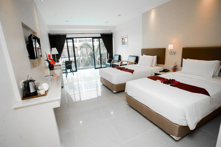 Bedroom 3, Summer Tree Hotel, Prawet