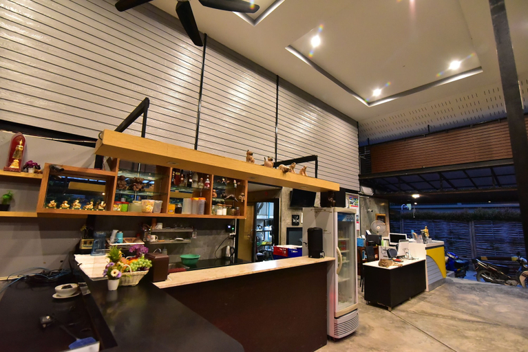 Food & Drinks 5, The Breeze Lipe Resort, Muang Satun