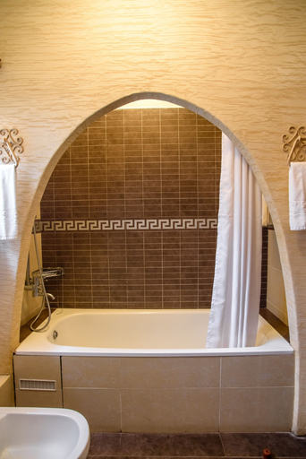 Bathroom 5, Mimosa Court Apartments, Kibra