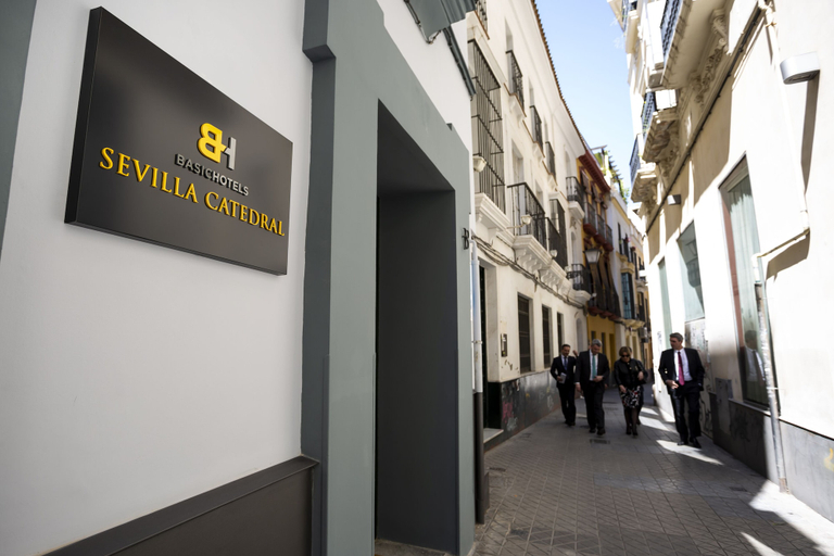 Exterior & Views 2, Basic Hotel Sevilla Catedral, Sevilla