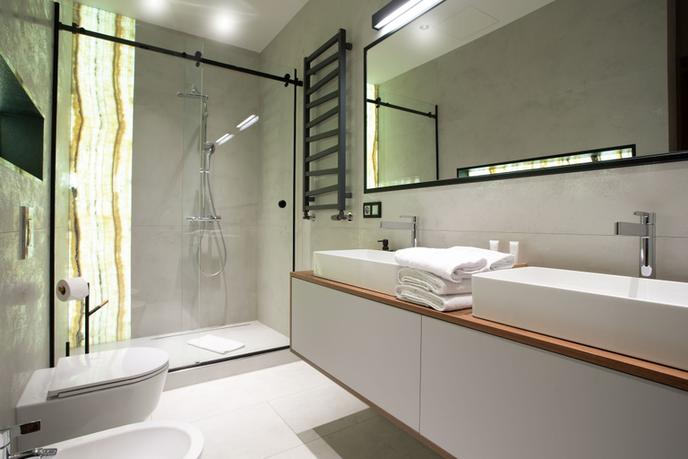 Bathroom 5, In The Sky - Sky Tower Apartments, Środa Śląska