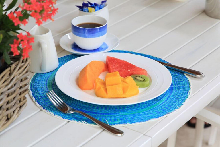 Food & Drinks 5, Cronulla Beach House B&B, Sutherland Shire - East
