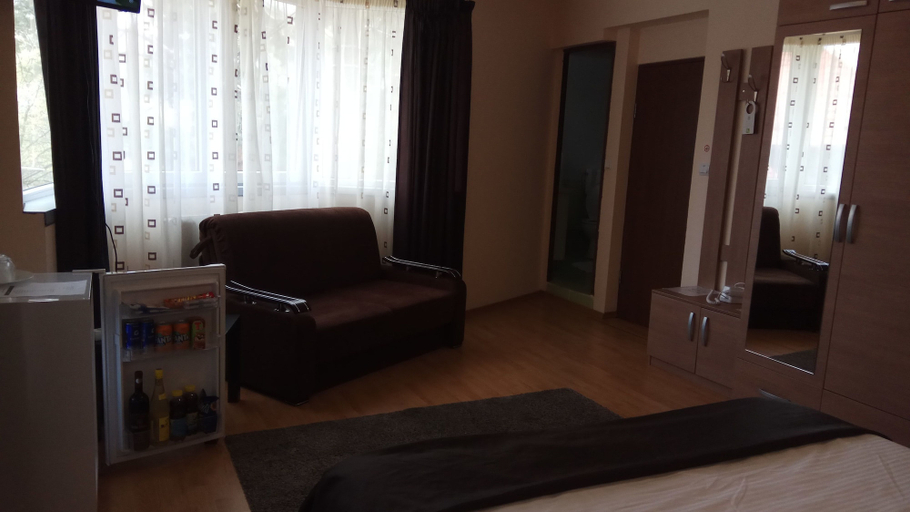 Bedroom 2, Casa Adina, Sinaia