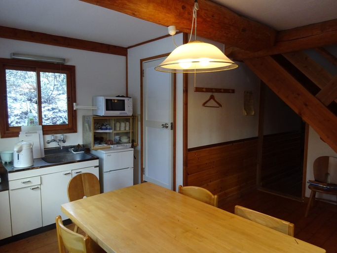Others 5, Bell Cottage Village, Otari