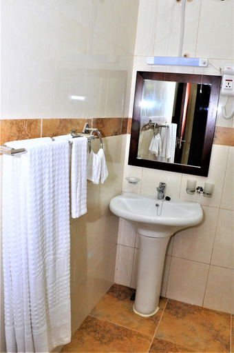 Bathroom 4, Nyaika Hotel, Fort Portal