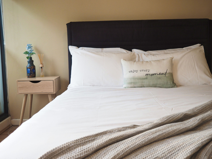 Bedroom 3, Metro Apartments South Melbourne CBD edge, Melbourne
