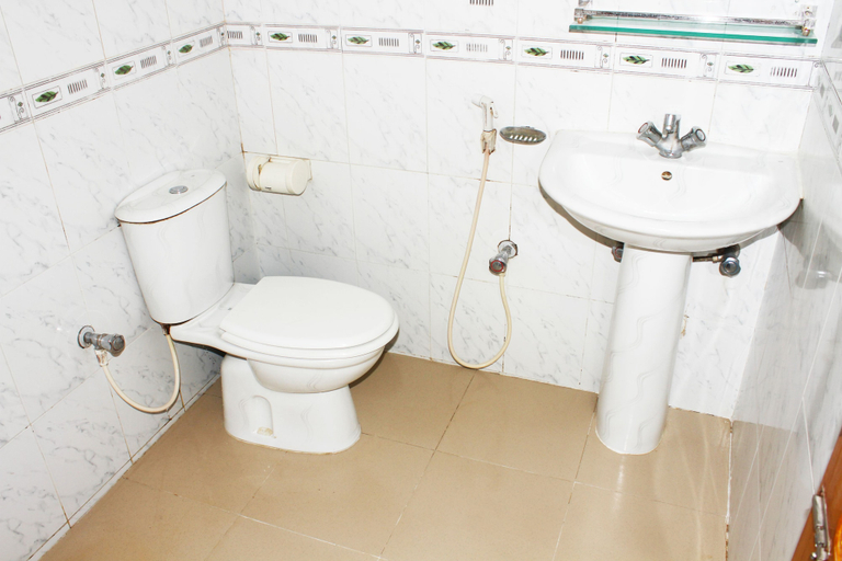 Bathroom 3, Iqra Beach Resort, Cox's Bazar